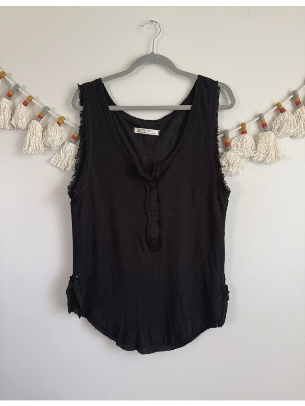 FP We The Free Cyprus Linen Cotton Frayed Hem Sleeveless Tank Breathable Beach M